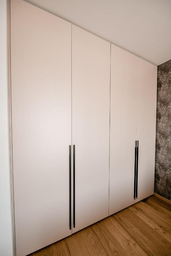 Sodoben Apartma V Centru Ljubljane Ljubljana Luaran gambar