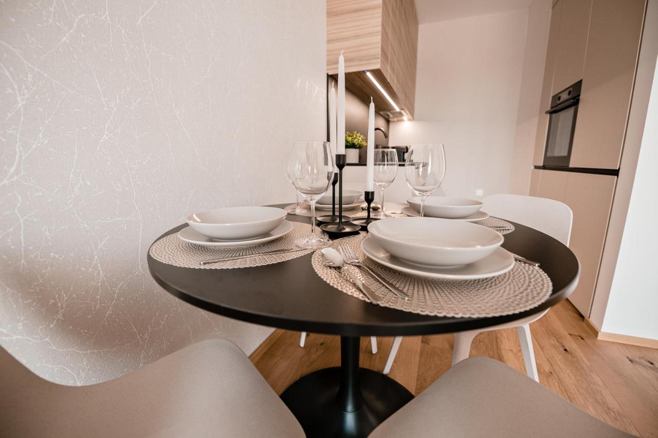 Sodoben Apartma V Centru Ljubljane Ljubljana Luaran gambar